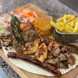 Mix Grill (kefta, poulet, merguez)
